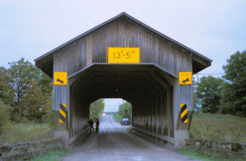 Cain Road Bridge. Photo by N & C Knapp October, 2005